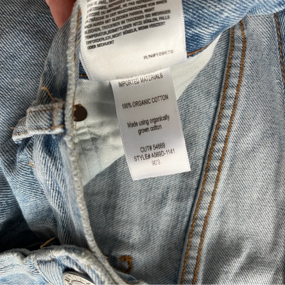 Agolde 90's Mid Rise Loose Fit in Snapshot - Picture 5 of 6